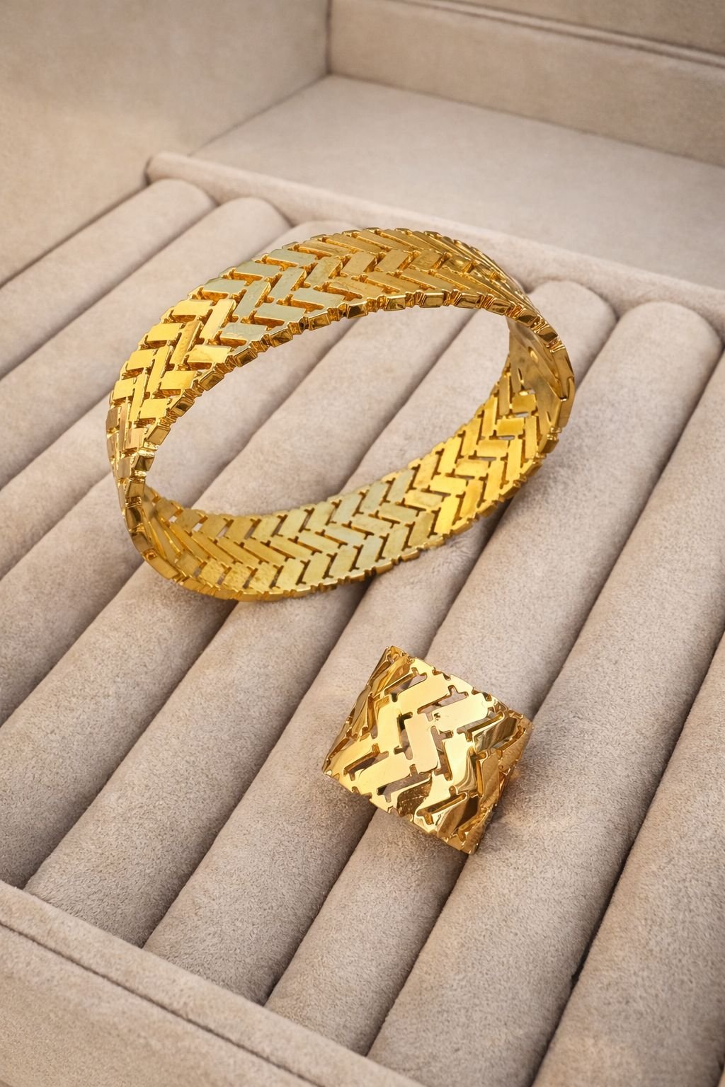 Set of 2 Geometric Bracelet - Geometric Ring (18K Gold Plated)